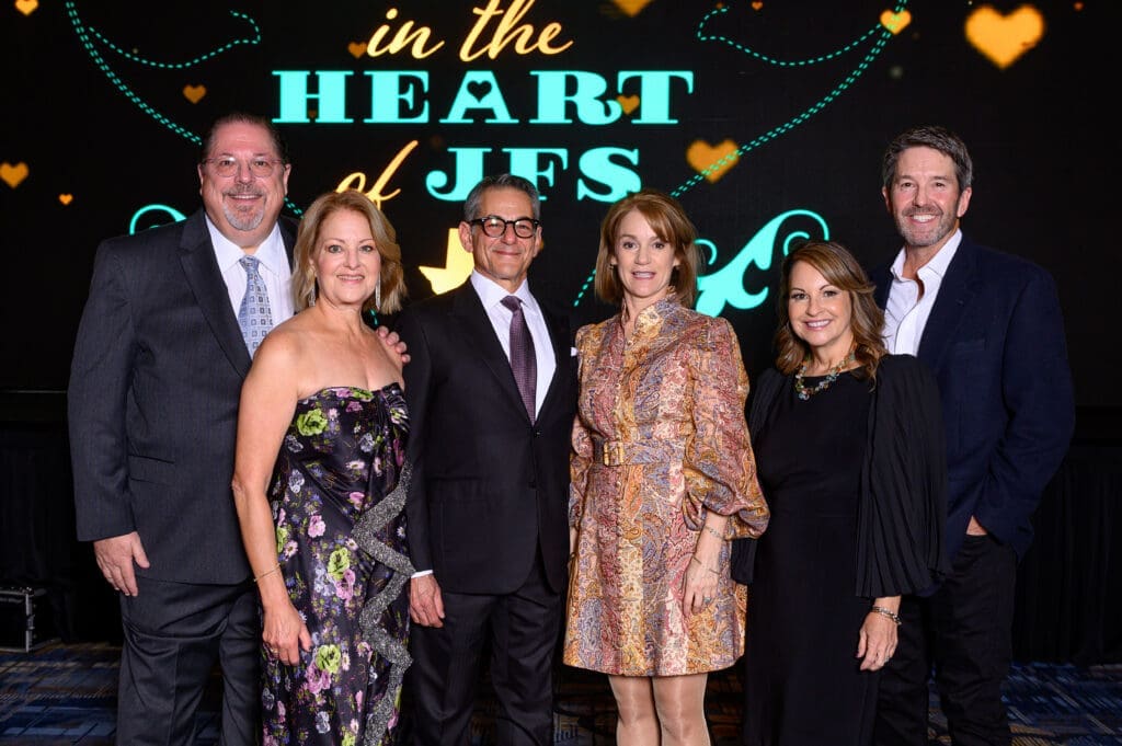 2023 co-chairs Mark & Karen Edelman, Greg & Sue Lewis, co-chairs Silvia & Todd Riff at JFS LiVE! 2023 (Photo by Mark Katz, Michelle West, Jeff Fitlow)