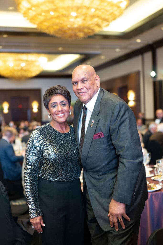 Linda Lorelle & Lou Gregory at the Seven Acres 'Next Step Gala' at the Hilton Americas-Houston (Photo by Daniel Ortiz)
