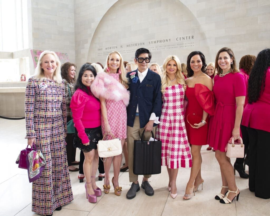Janie Condon, Nancy Gopez, Maggie Kipp, Billy Fong, Kristin Hallam, Samantha Wortley, Courtney Petit (Photo by Tamytha Cameron)