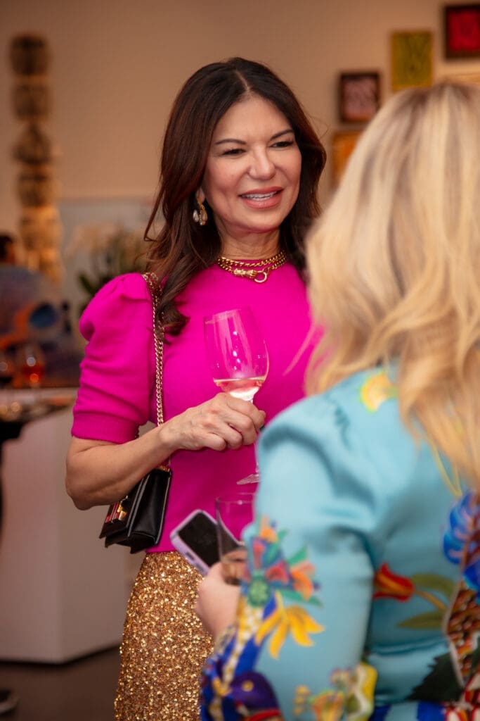 Selena Mackay at Laura Rathe Fine Art Hunt Slonem Dinner Party (Photo by Miroma Photography)