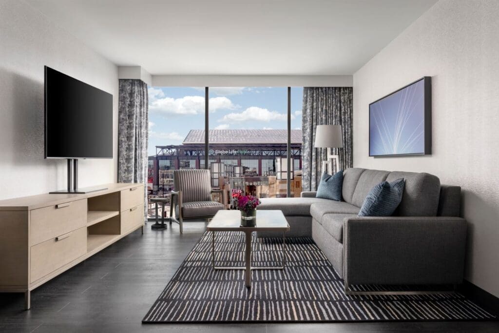 You know what they say, everything’s bigger in Texas. This new luxurious hotel is no exception. (Rendering courtesy)