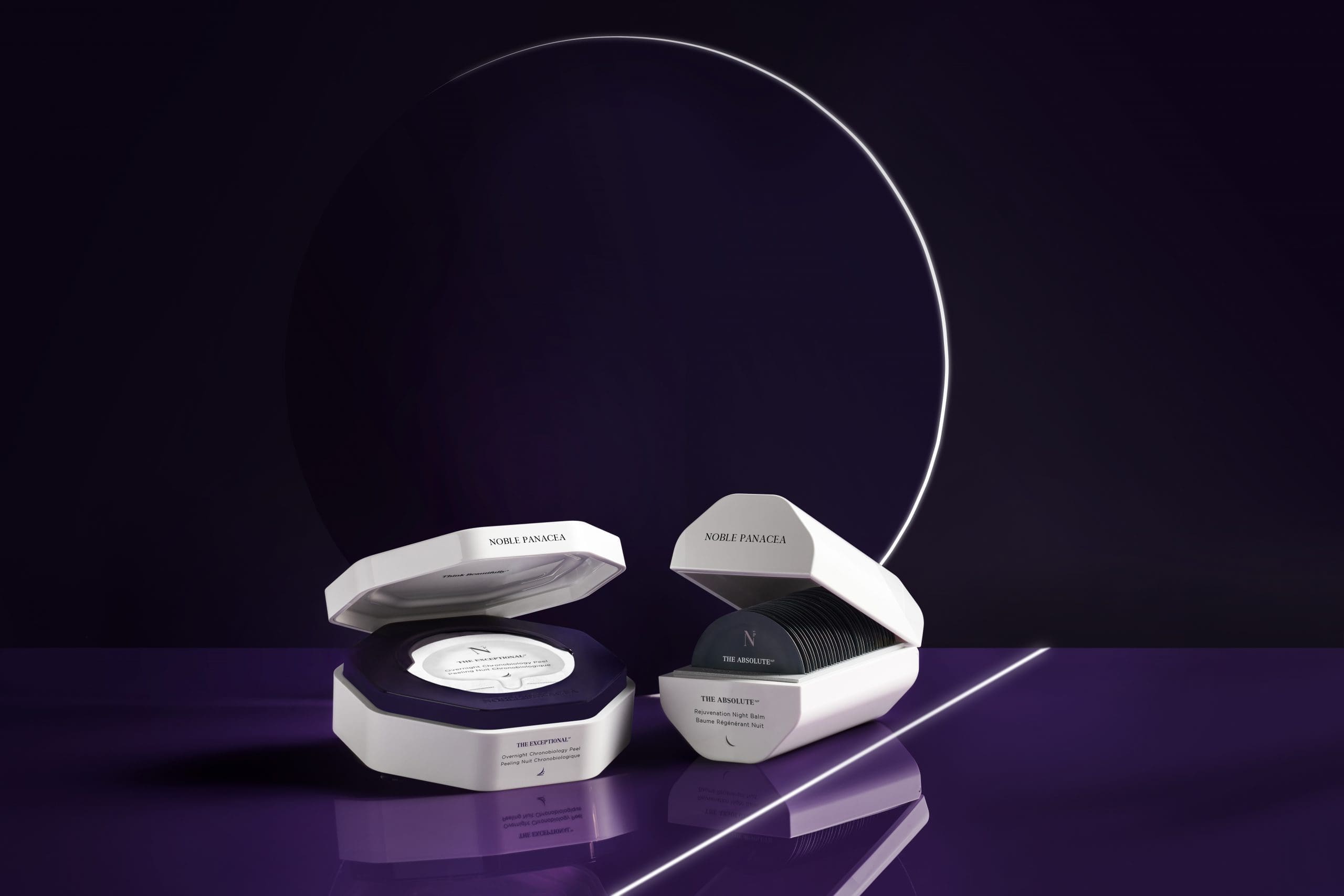 The Overnight Peel harnesses the power of the brand’s patented organic super molecules to protect and precisely deliver active ingredients into the skin.