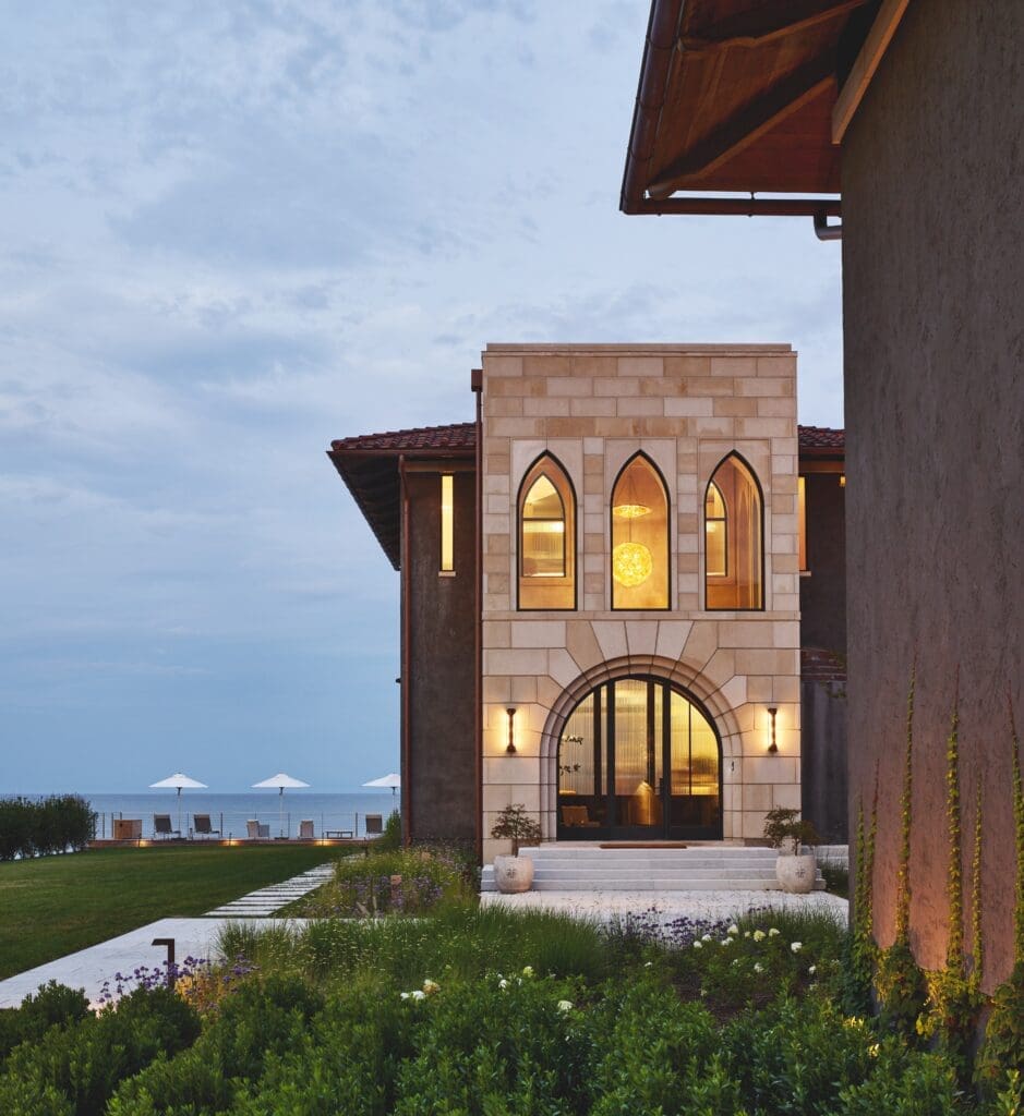 Seaside Villa, New Jersey, from the book John Ike: 9 Houses / 9 Stories: An Architect and His Vision (Vendome).(Photo by Richard Powers with Anita Sarsidi)