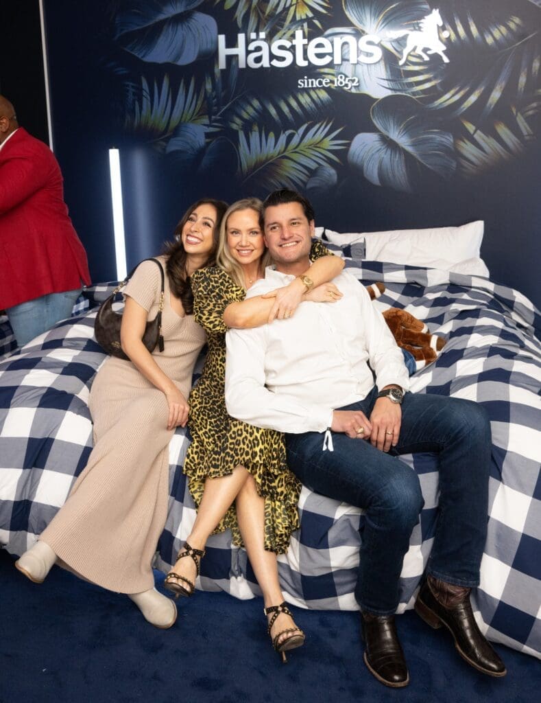 This Houston Party Has Guests Falling Into Bed — Hästens Turns River Oaks District Into a Sweet Dream With a $1 Million Mattress on Its Way