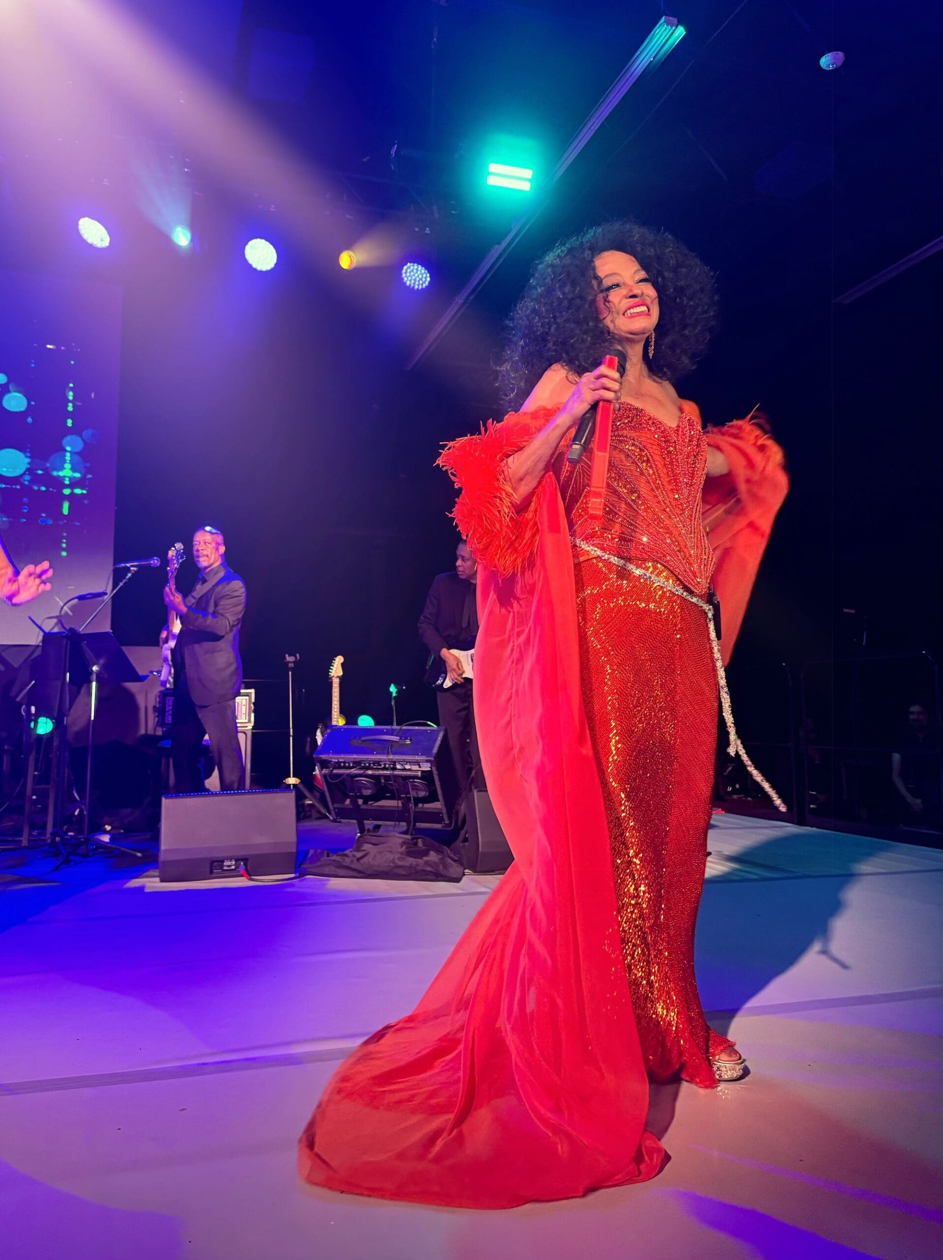 JCB – Diana Ross brought the house down at Jewel Charity Ball. (photo by Rachel DeLira)