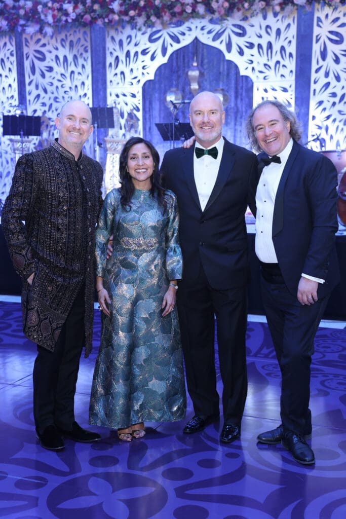 Mercury executive director Brian Riter,
gala chairs Gaby & Kenny Owen, and Mercury, artistic director Antoine Plante at the annual gala. (Photo by Priscilla Dickson)