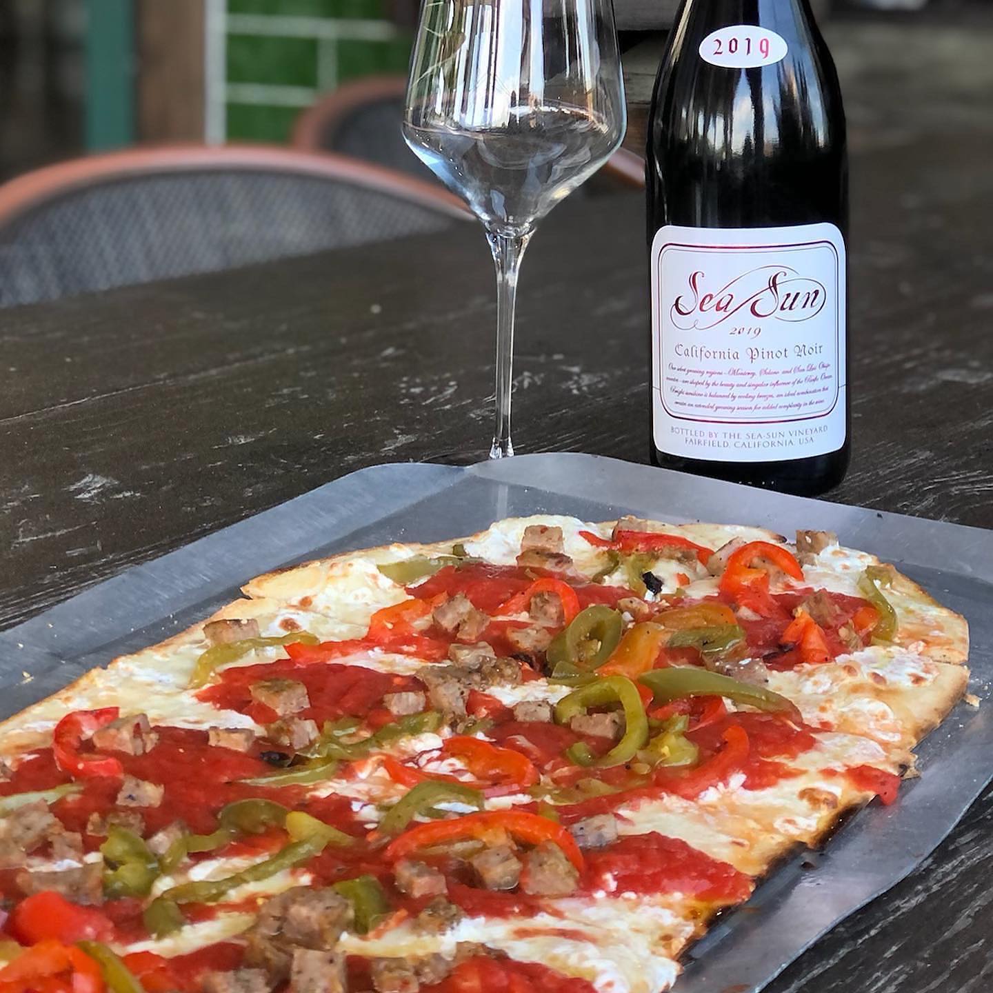Olivella’s Pizza & Wine