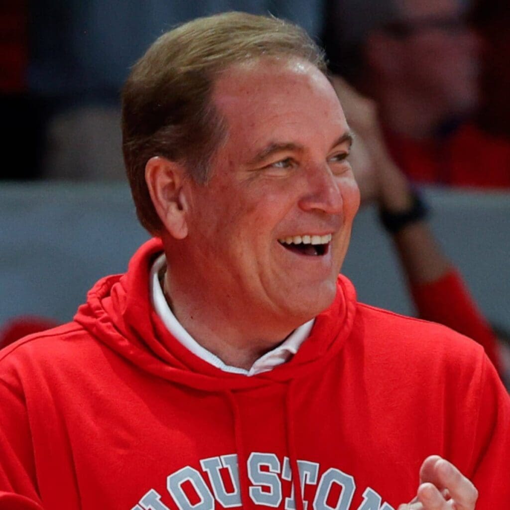 Jim Nantz is always living his ultimate University of Houston fan life in spirit. He also donated a million dollars of his own money to his beloved school's Nantz Leadership Society.