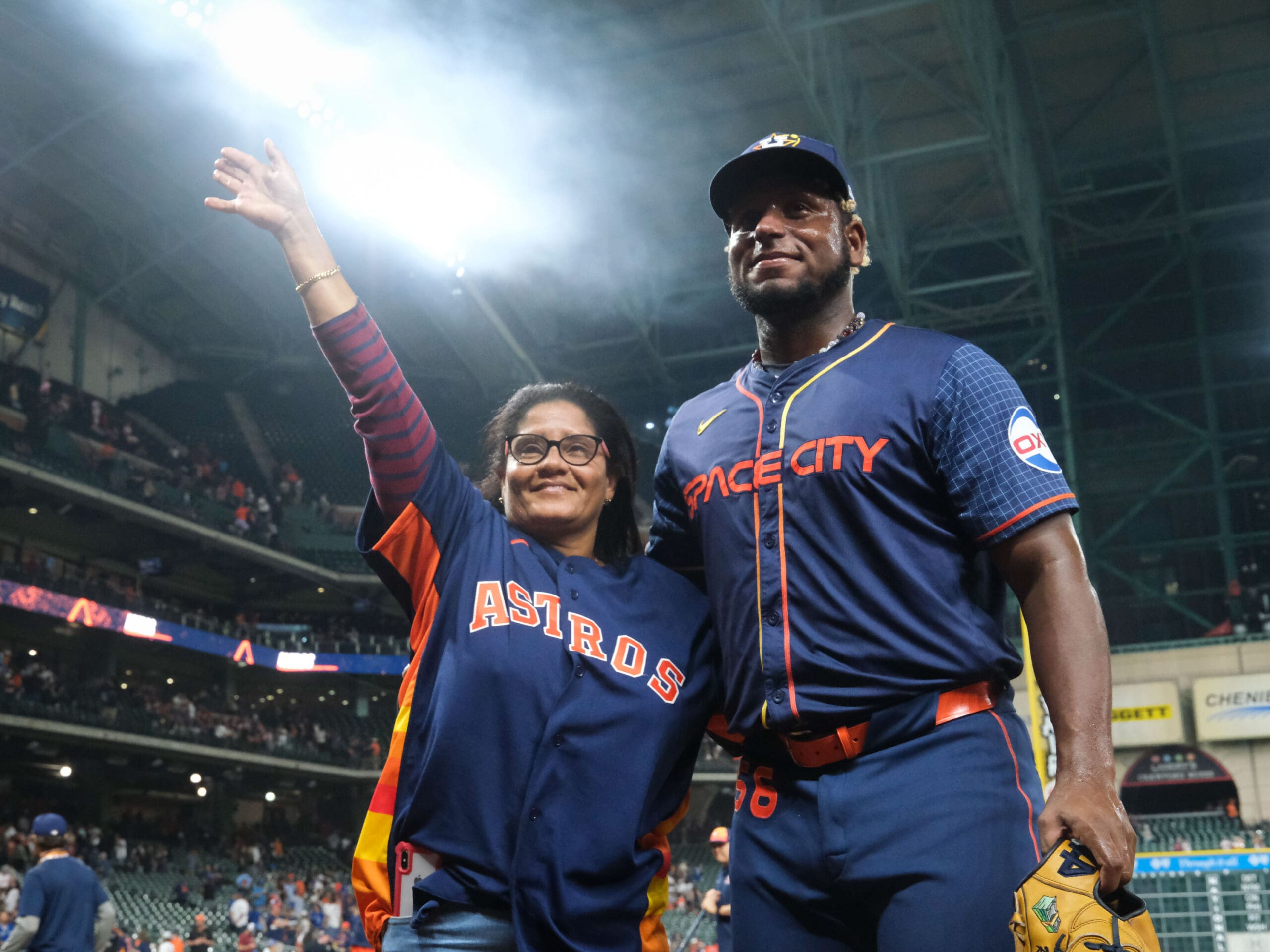 Houston Astros Ronel Blanco blanked the Toronto Blue Jays allowing no hits and no runs in 9 shutout innings. It was the 17th no-hitter in team history, at Minute Maid Park, April 1, 2024
