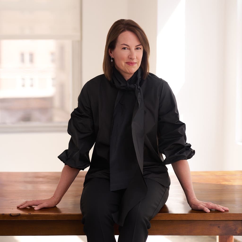 Rebecca Birdwell, moderator at Visual Comfort & Co.