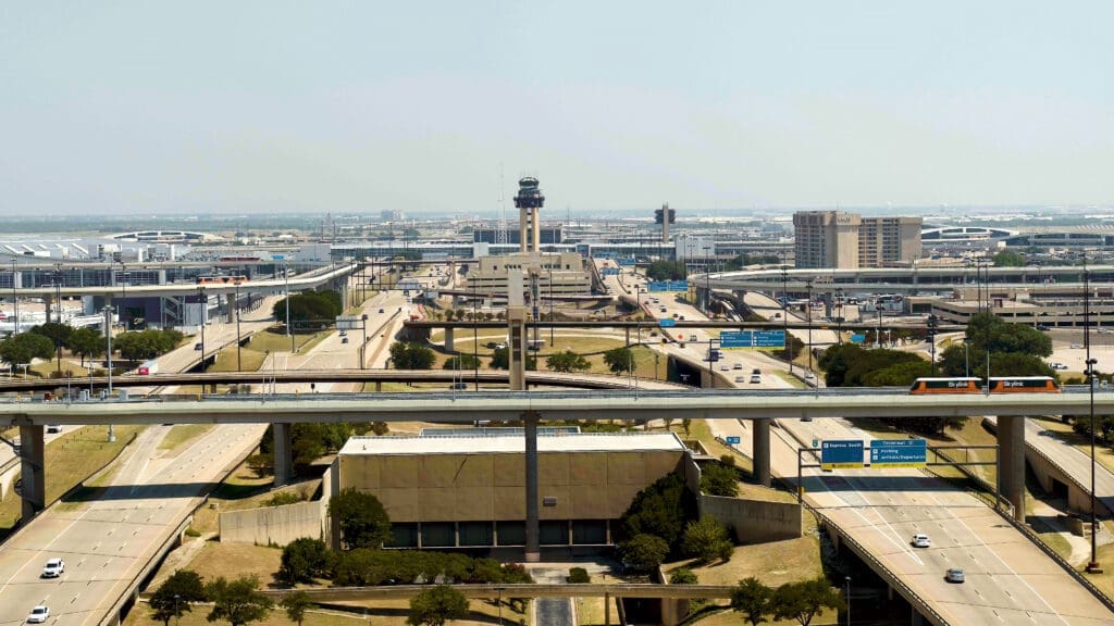 An aerial view of International Parkway running through the middle of one of the busiest airports on the planet. (Courtesy DFW Airport)