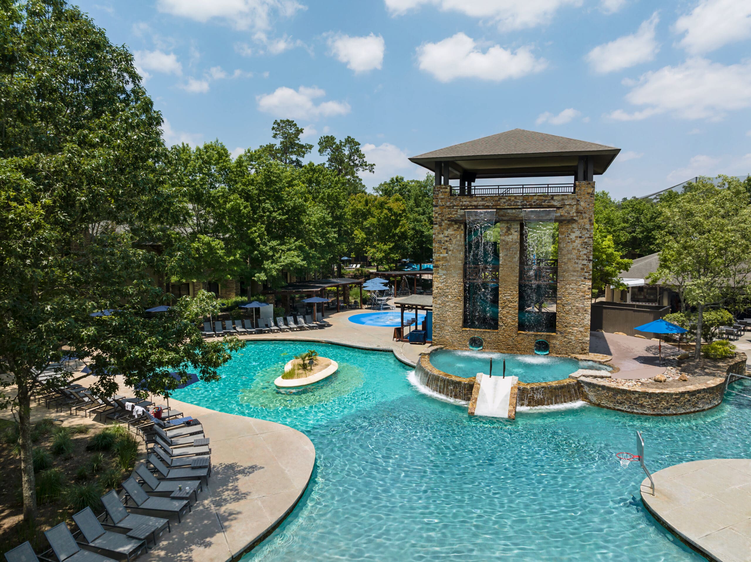 Woodlands Resort2
