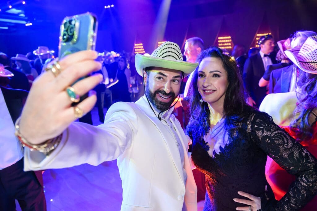 Fady Armanious and Alicia Smith enjoy the 'No Mountain High Enough' themed gala benefitting the Memorial Hermann  Foundation at the Hilton Americas-Houston.(Photo by Michelle Watson)