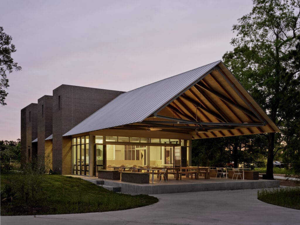 Memorial Park Adds a New Healthy Eating Restaurant — Vibrant Takes Root at the Running Complex