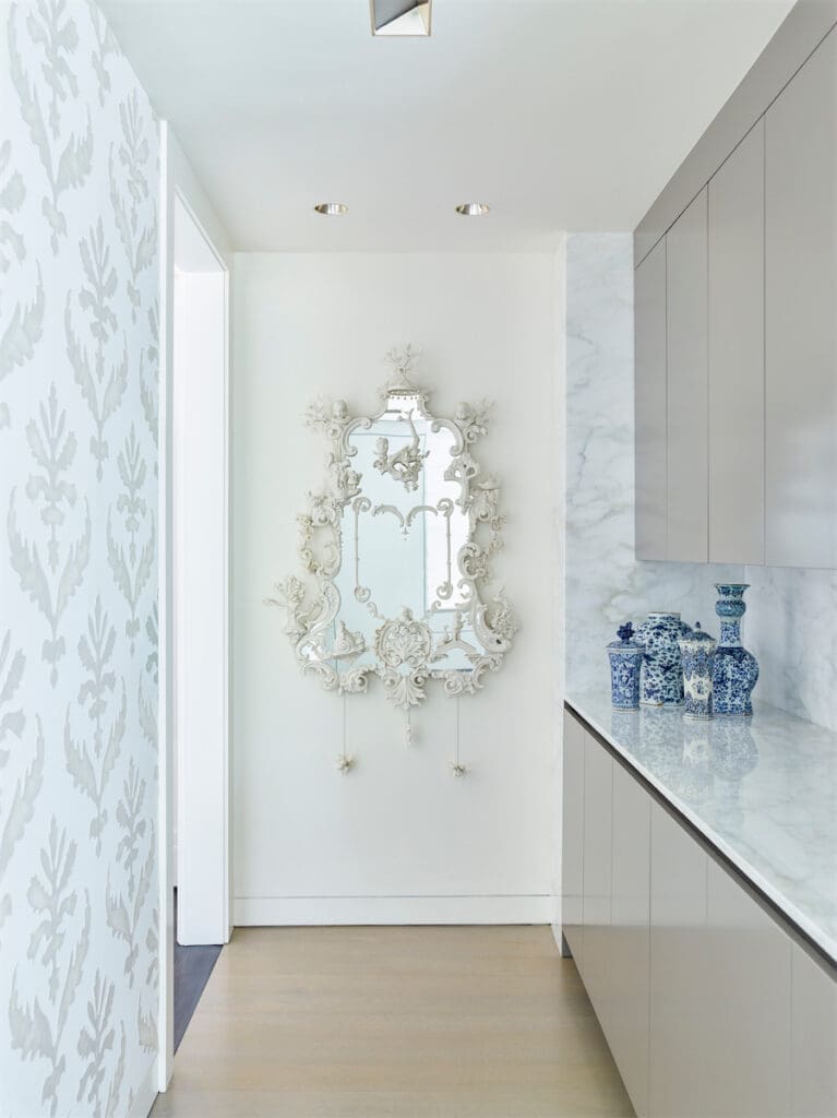 In the butler’s pantry, Beth Katleman mirror. (Photo by Eric Piasecki)