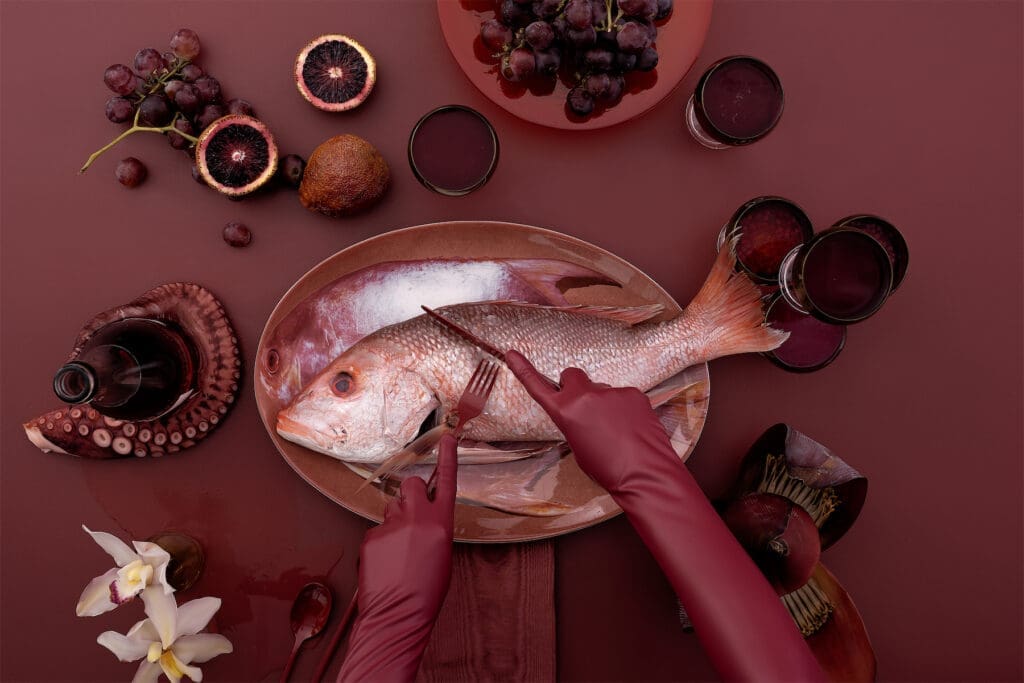 049 FISH PLATTER W GLOVES