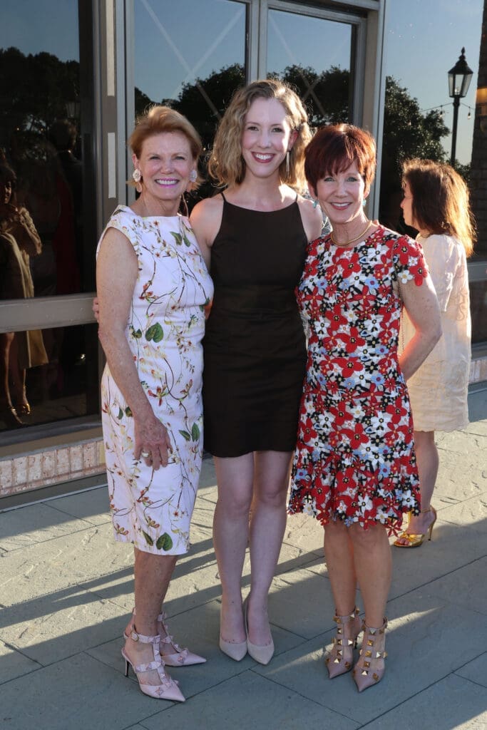 Anita O'Shaughnessy, Bess Wareing, Amada Child at The Broach Foundation dinner.