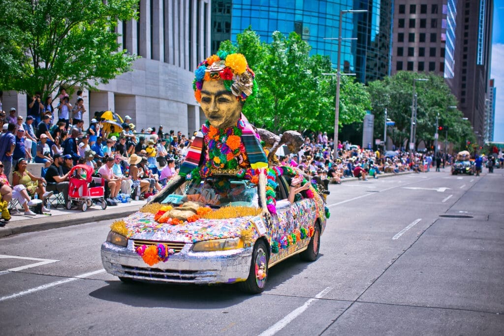 Sam Houston Math, Science, and Technology High School Visual Arts Team's "Es Una Tradicion" at the Orange Show Art Car Parade (Photo by Morris Malakoff) 