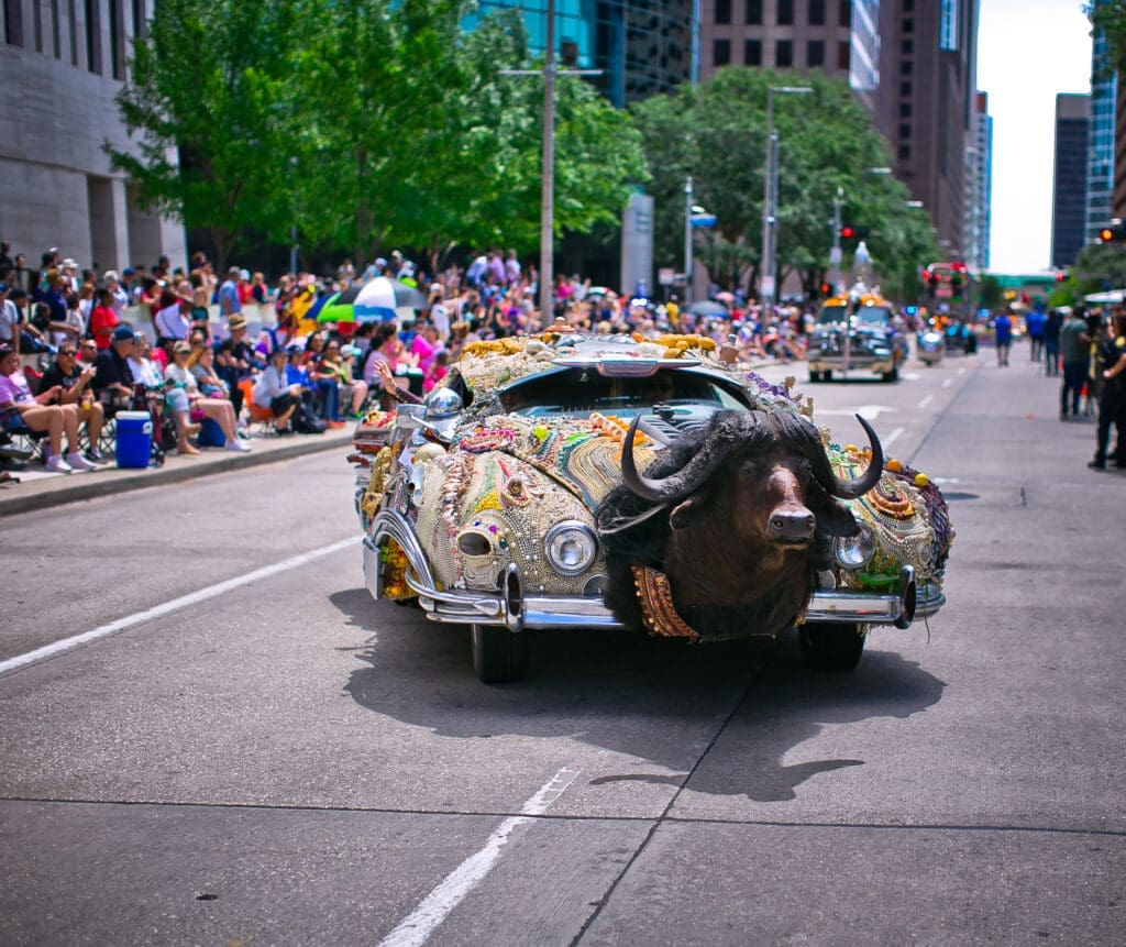 David Best's "Faith" at the Orange Show Art Car Parade (Photo by Morris Malakoff) 