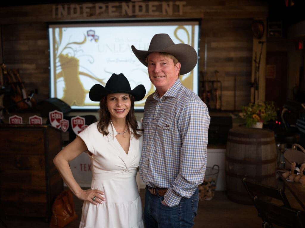 Kathy & Paul Mann at the 13th annual K9s4COPs 'Unleashed Gala' (Photo by Daniel Ortiz)