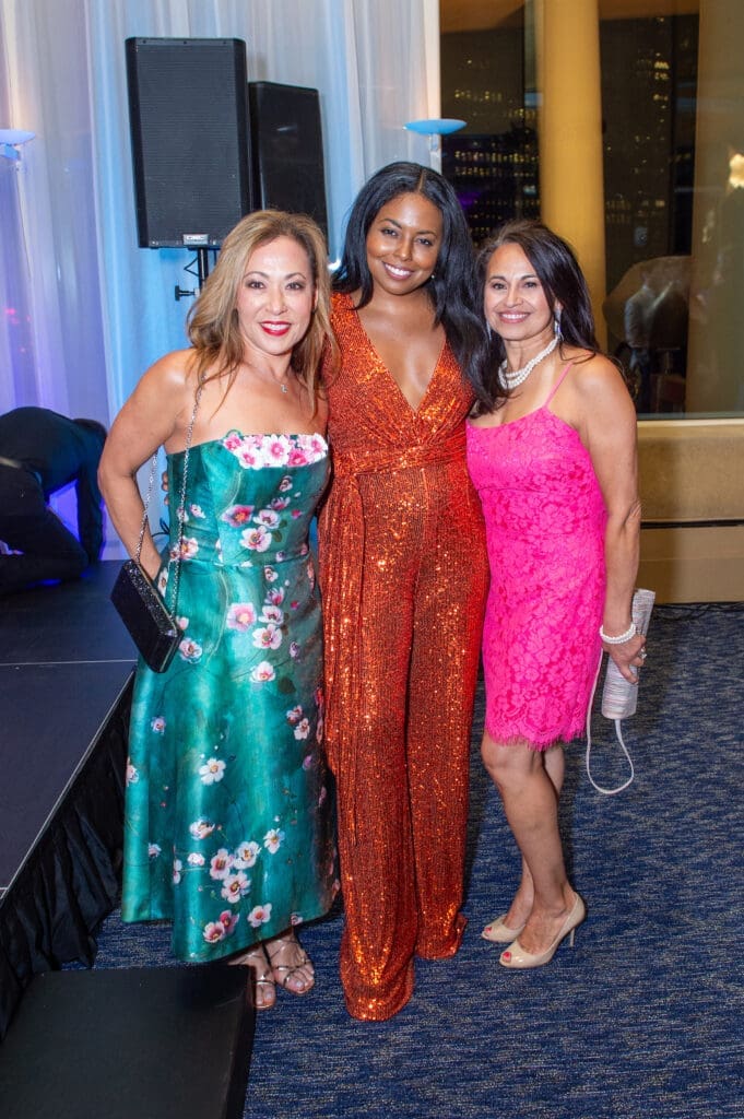 Houston’s Founders Club Turns Into an Elite Stage With a Broadway Star Thrilling Hobby Center Supporters