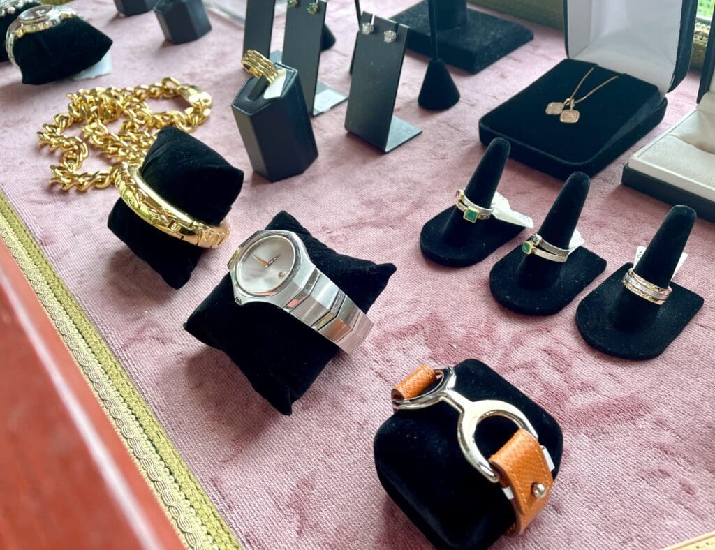 Seven has pre-loved designer jewelry in its stylish case as well. (Photo by Courtney Dabney)