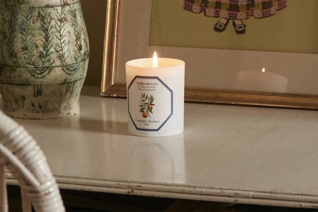 With Bering's candles, you can curate the perfect summer getaway right in your own space.