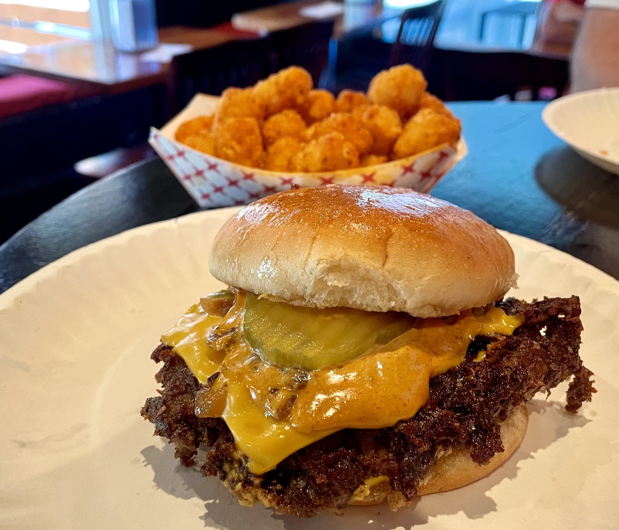 The classic GUSTO Burger