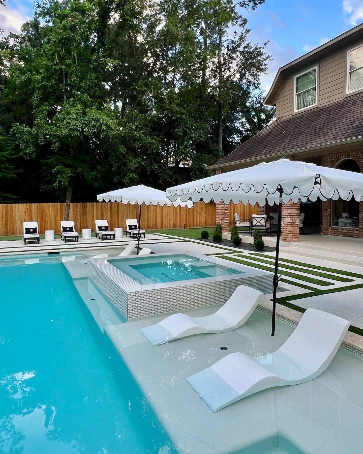 Woodlands Style House Basso