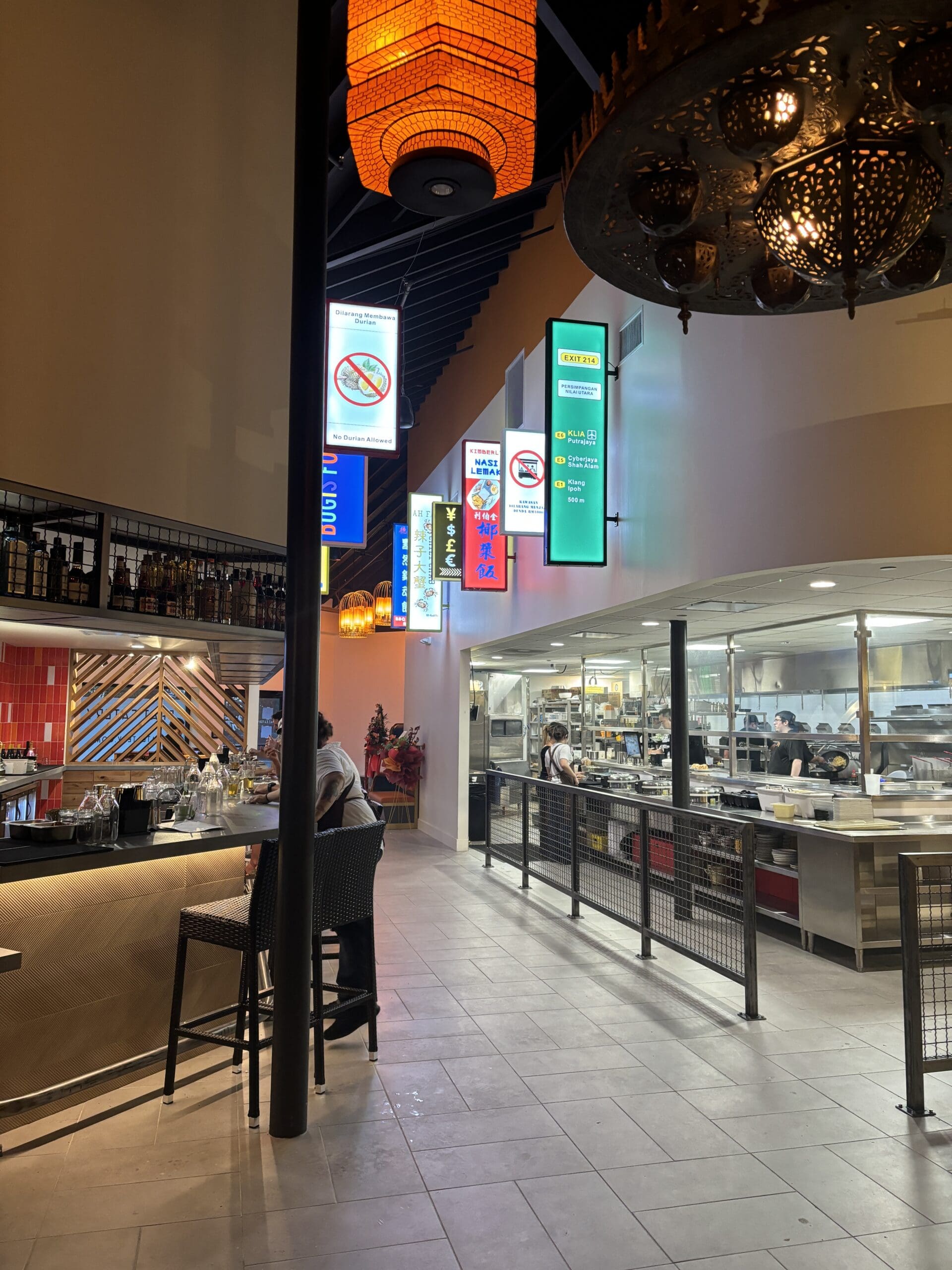 Phat Eatery Woodlands interior