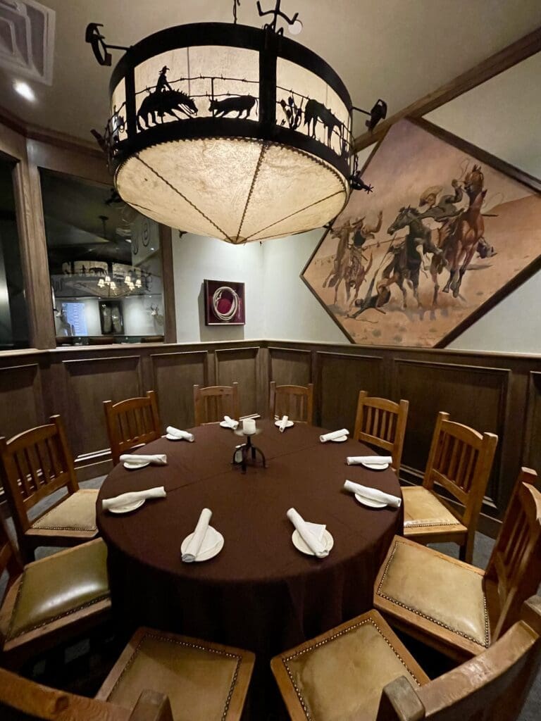 Inside the private dining room with its 10-top ambiance at Reata. (Photo by Courtney Dabney)