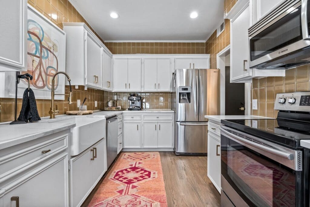 Cobb also installed new quartz countertops in the kitchen. 