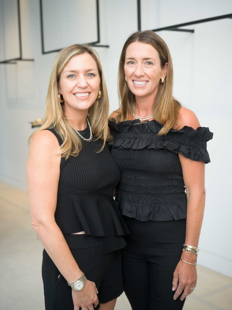 Sisters Melanie Fitzpatrick, Jennifer Roane of LeMel Jewelry at the Dress for Success Women of Wardrobe event at Tootsies. (Photo by Daniel Ortiz)