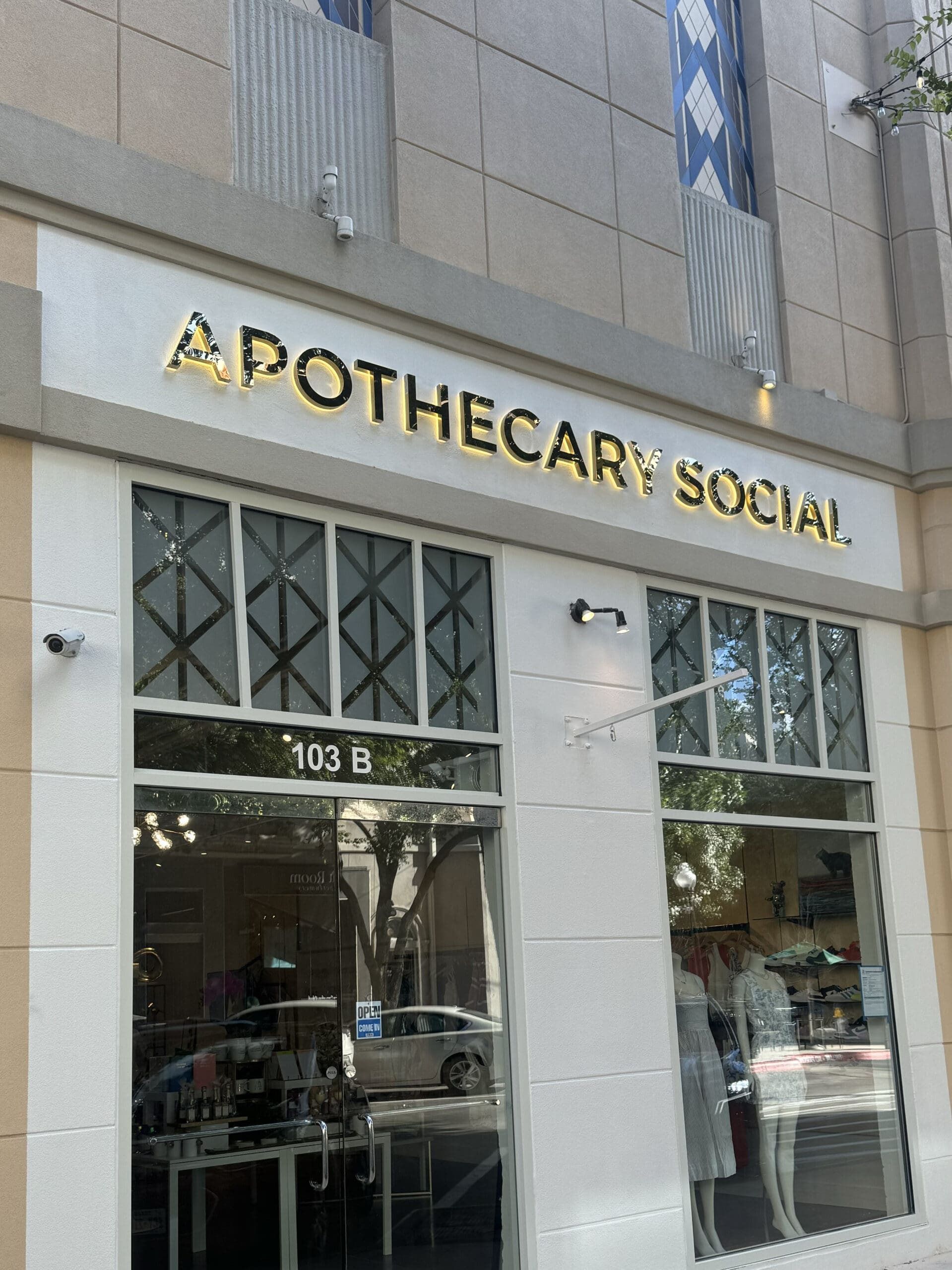Apothecary Social Storefront Image