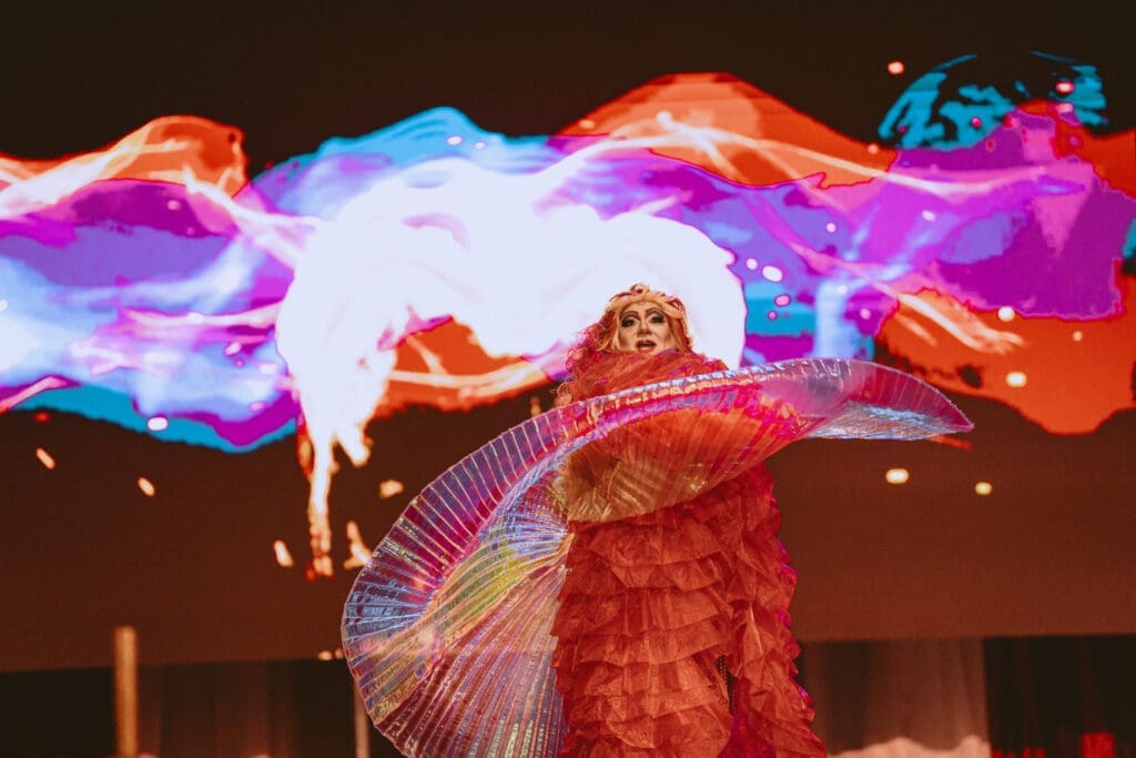 Circus Partying Turns Houston’s Mint Julep Fundraiser Into a High-Flying Night — Legacy Keeps It Rollicking