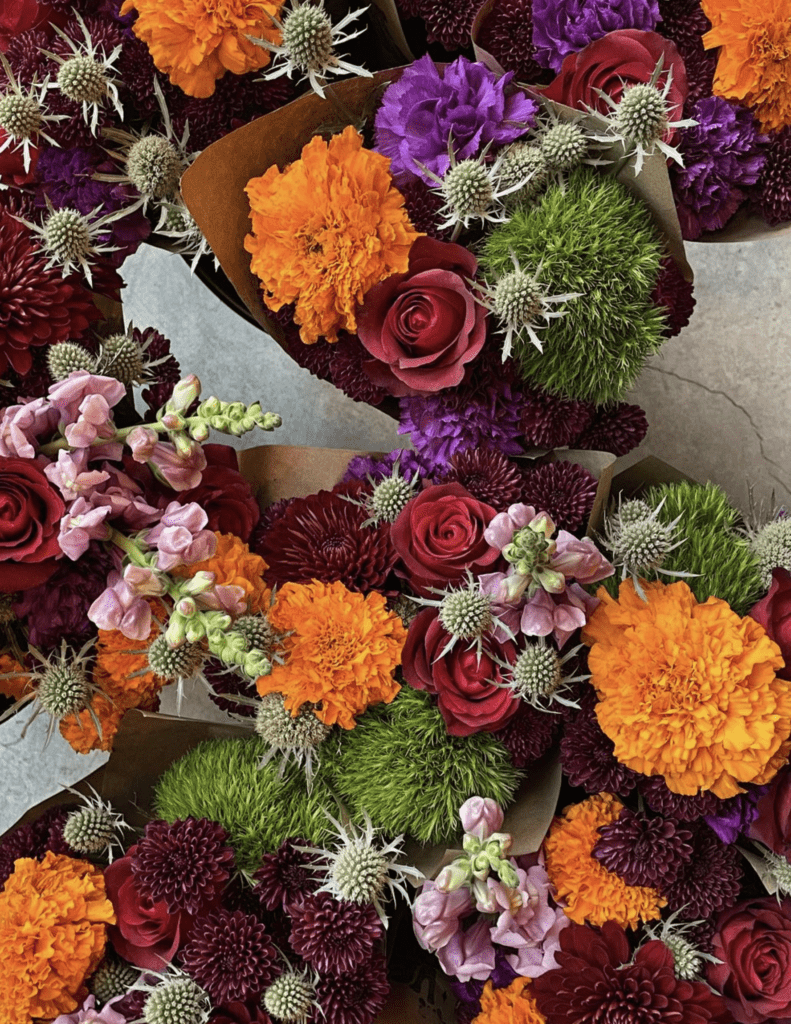 Arrange your own bouquets under The Velvet Petunia's Guidance at PaperCity's Nourish. (Photo Courtesy of The Velvet Petunia)
