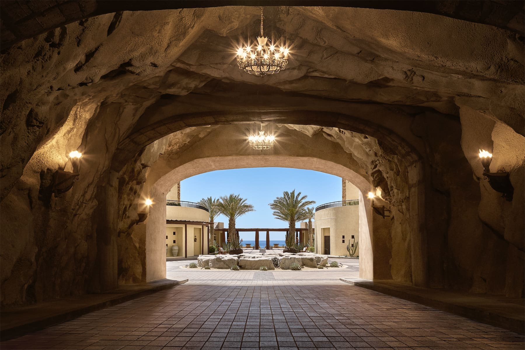 Waldorf Astoria Los Cabos Pedregal hotel review Dos Mares Tunnel, Waldorf Astoria entrance