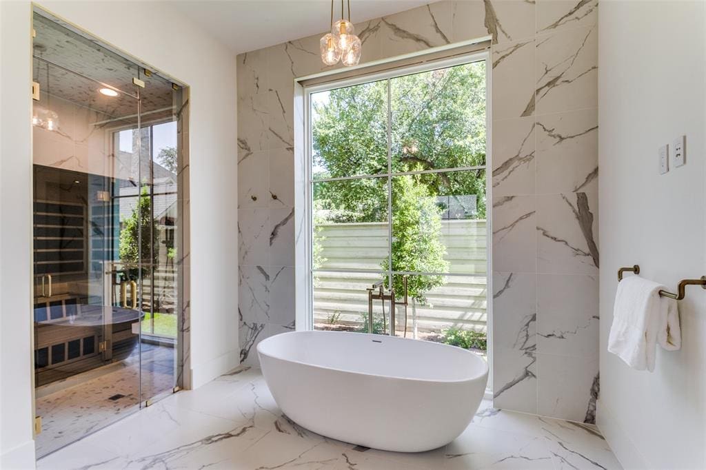 The primary bathroom suite of David Stocker's custom build in Bluffview. 
