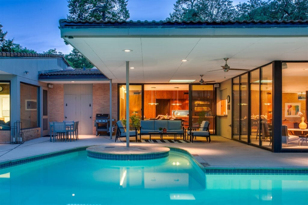 The pool features a swim-up bar for an added cool factor. 