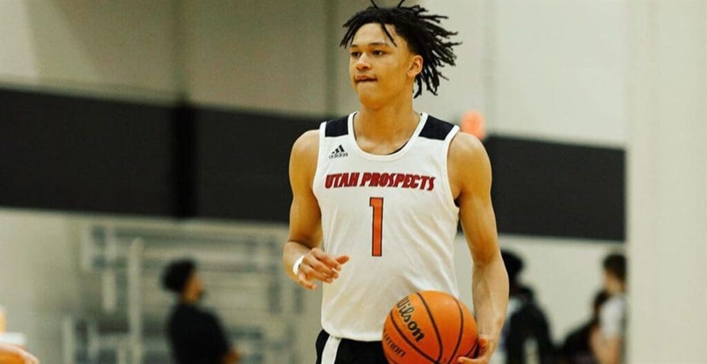 Five star recruit Isiah Harwell, the No. 8th ranked high school player in America, committed to Kelvin Sampson's University of Houston program. 
