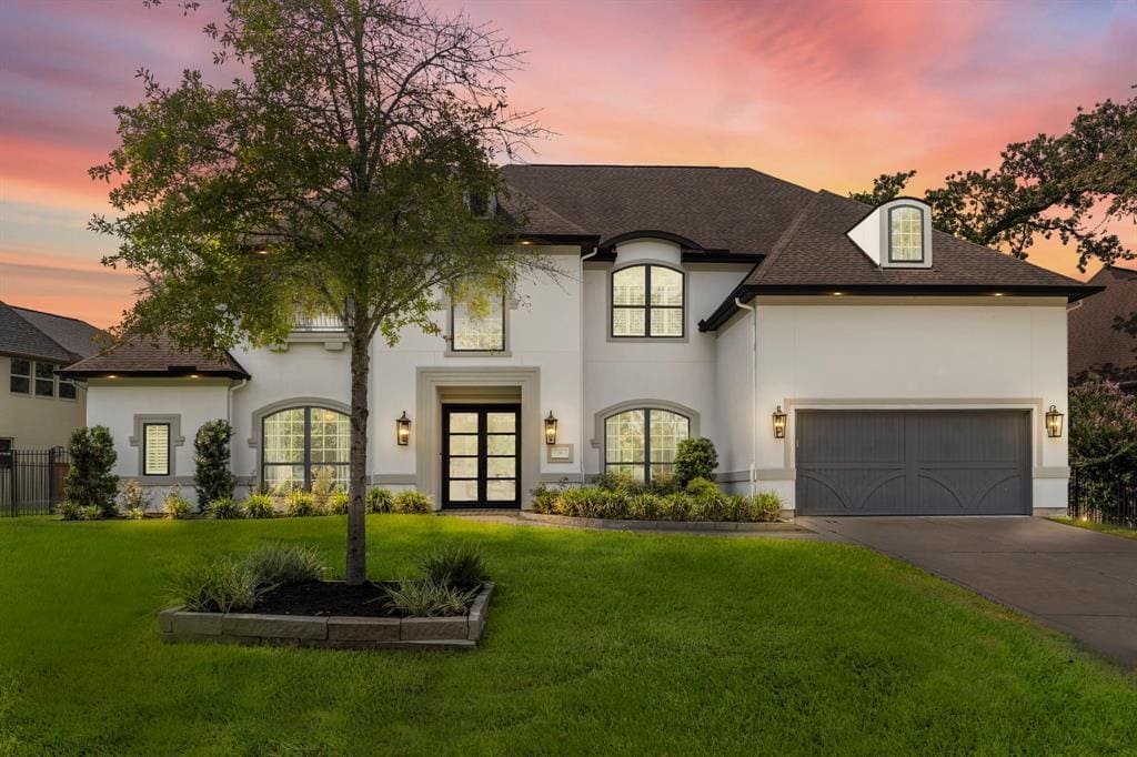 114 S Curly Willow Cir is a property defined by modern elegance. 