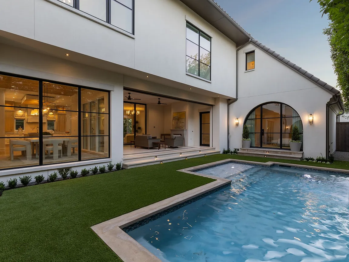 4428 Lorraine Avenue is an art lover’s dream