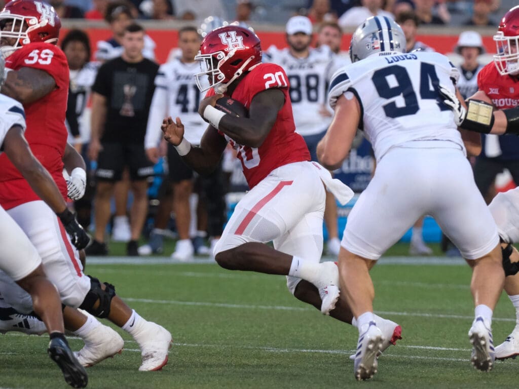 J'Marion Burnette gives the University of Houston's run game another dimension. (Photo by F. Carter Smith)