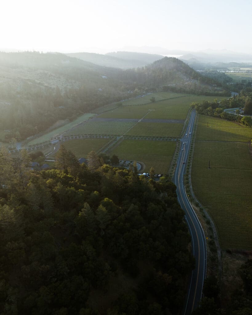Sine 1979, Meadowood has been owned and operated by the legendary vintner Bill Harlan and his family who have a 400 year vision for the property. 