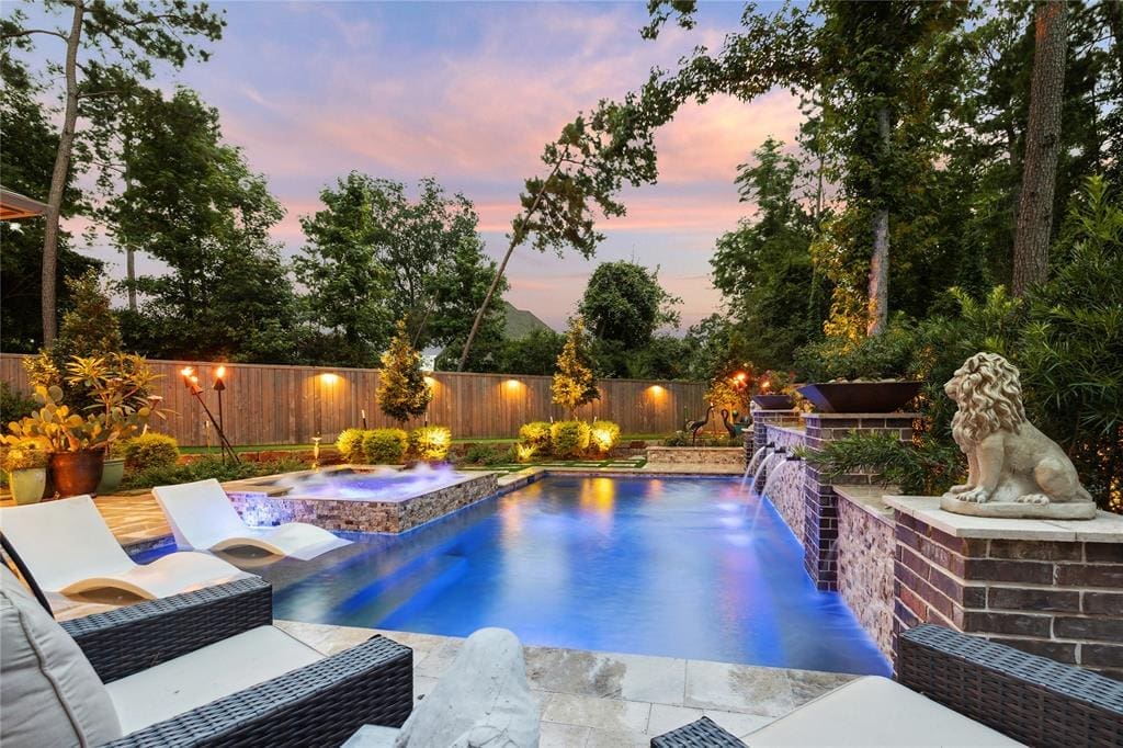 Built in 2021, 3 Papado Trails is a memorable property with a resort-style backyard and pool to enjoy. 