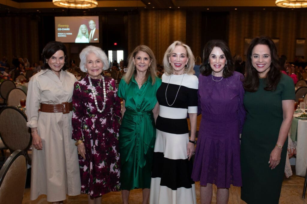 Jeanne Bobbitt, Linda Custard, Caren Klein, Anita Arnold, Lana Andrews, Aileen Pratt (Photo by Tamytha Cameron and Celeste Cass)