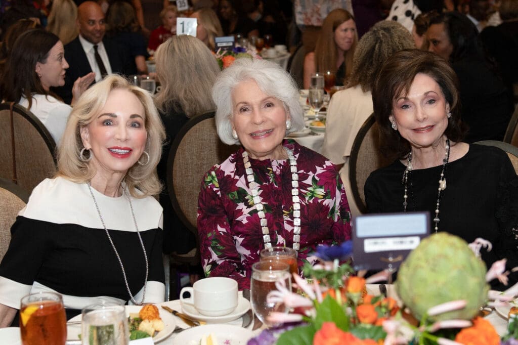 Anita Arnold, Linda Custard, Gene Jones (Photo by Tamytha Cameron and Celeste Cass)