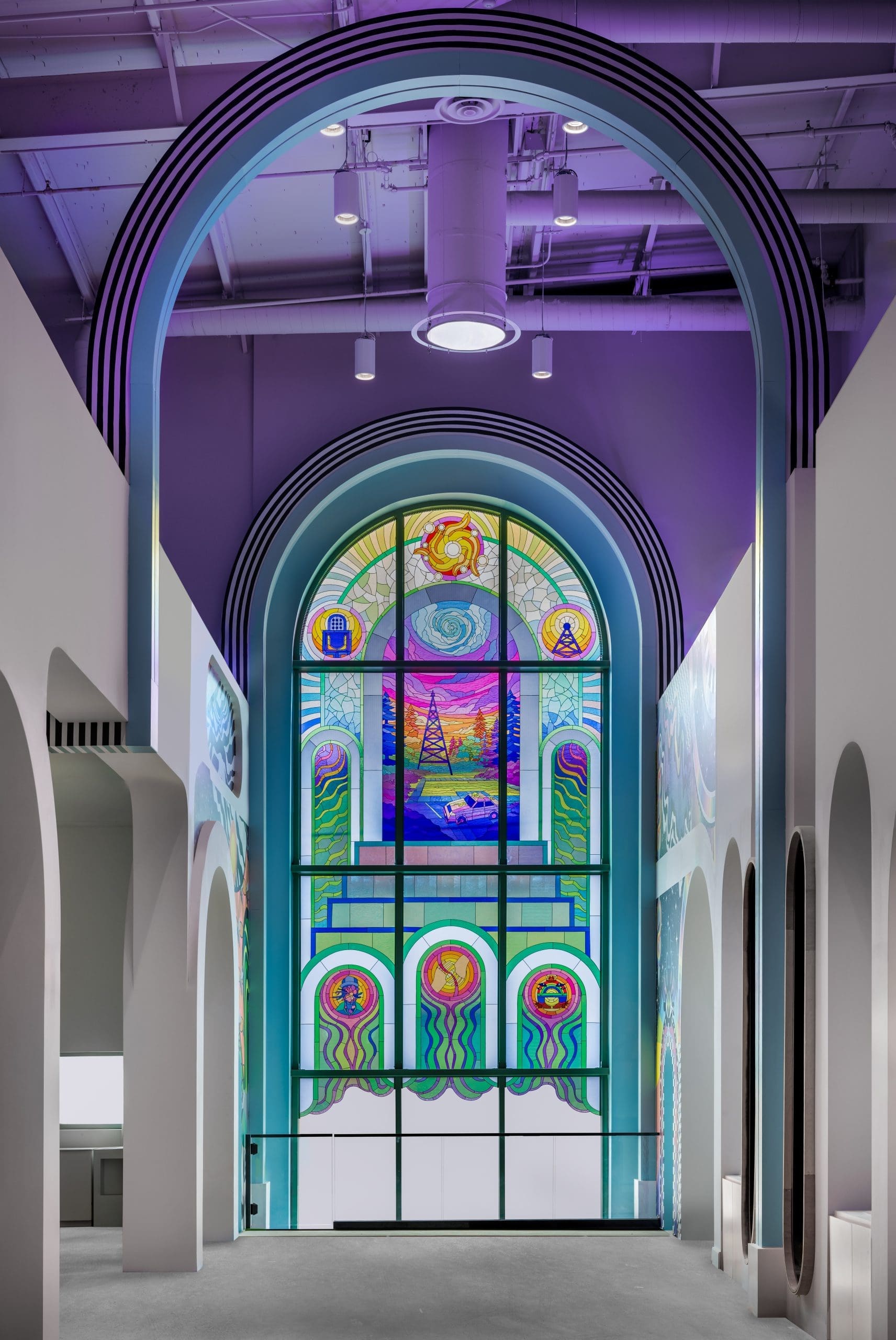 The main foyer at Meow Wolf Houston: Radio Tave (Courtesy Meow Wolf)