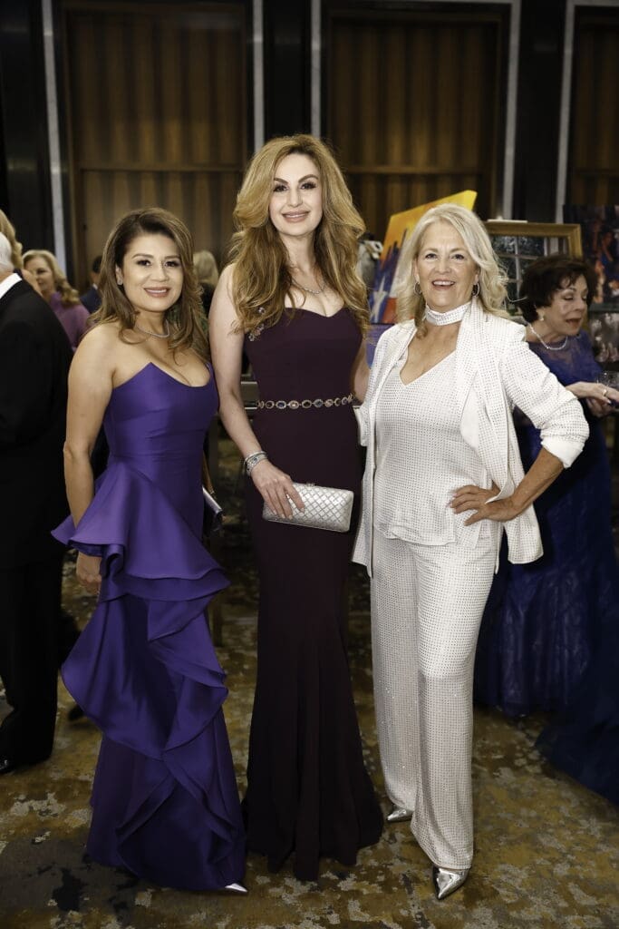 Anna Reger, Brigitte Kalai, Gigi Sage at the Houston Children's Charity gala. (Photo by Michelle Watson, CatchlightGroup.com)