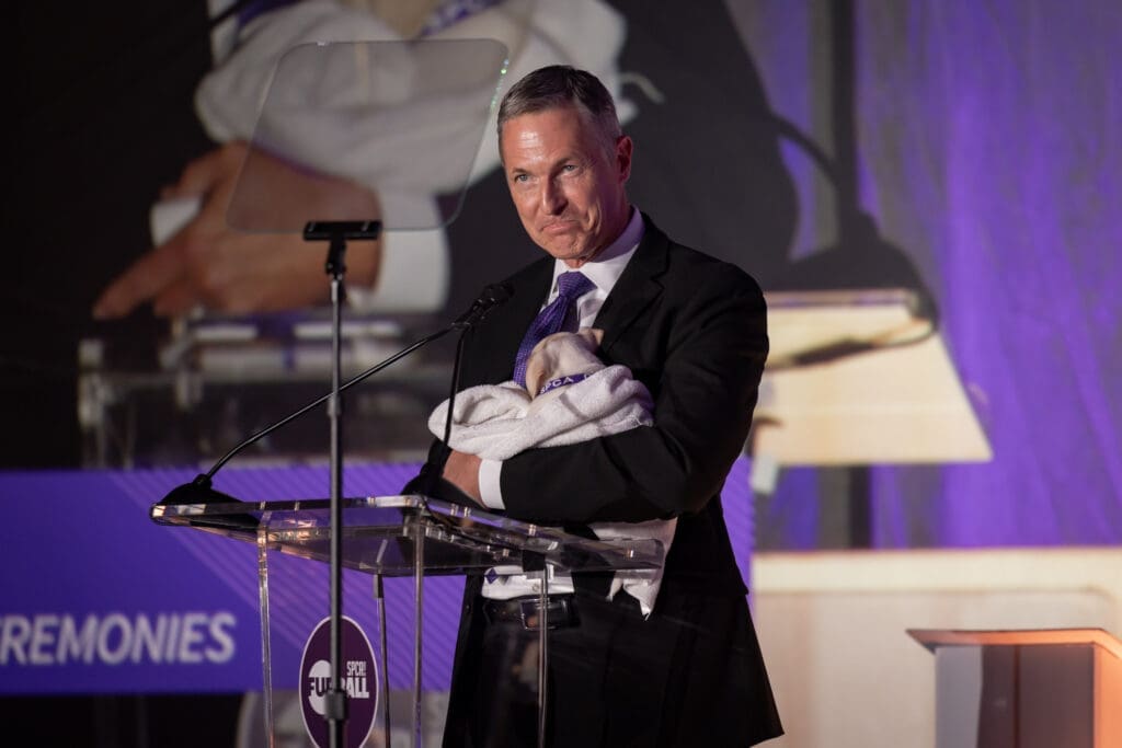 NBC 5's Brian Curtis at Fur Ball. (Photo by Thomas Garza Photography)